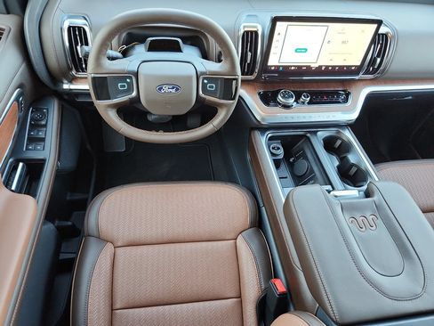 New 2027 Ford Expedition Max King Ranch RWD image 20