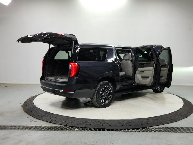 Used 2026 GMC Yukon XL Elevation w/ LPO, Floor Liner Package RWD image 16