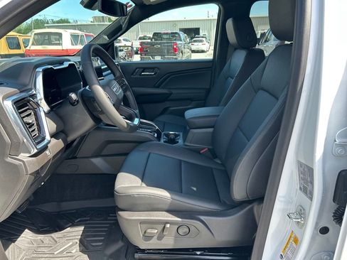 New 2026 GMC Canyon Elevation w/ Convenience Package AWD/4WD image 9