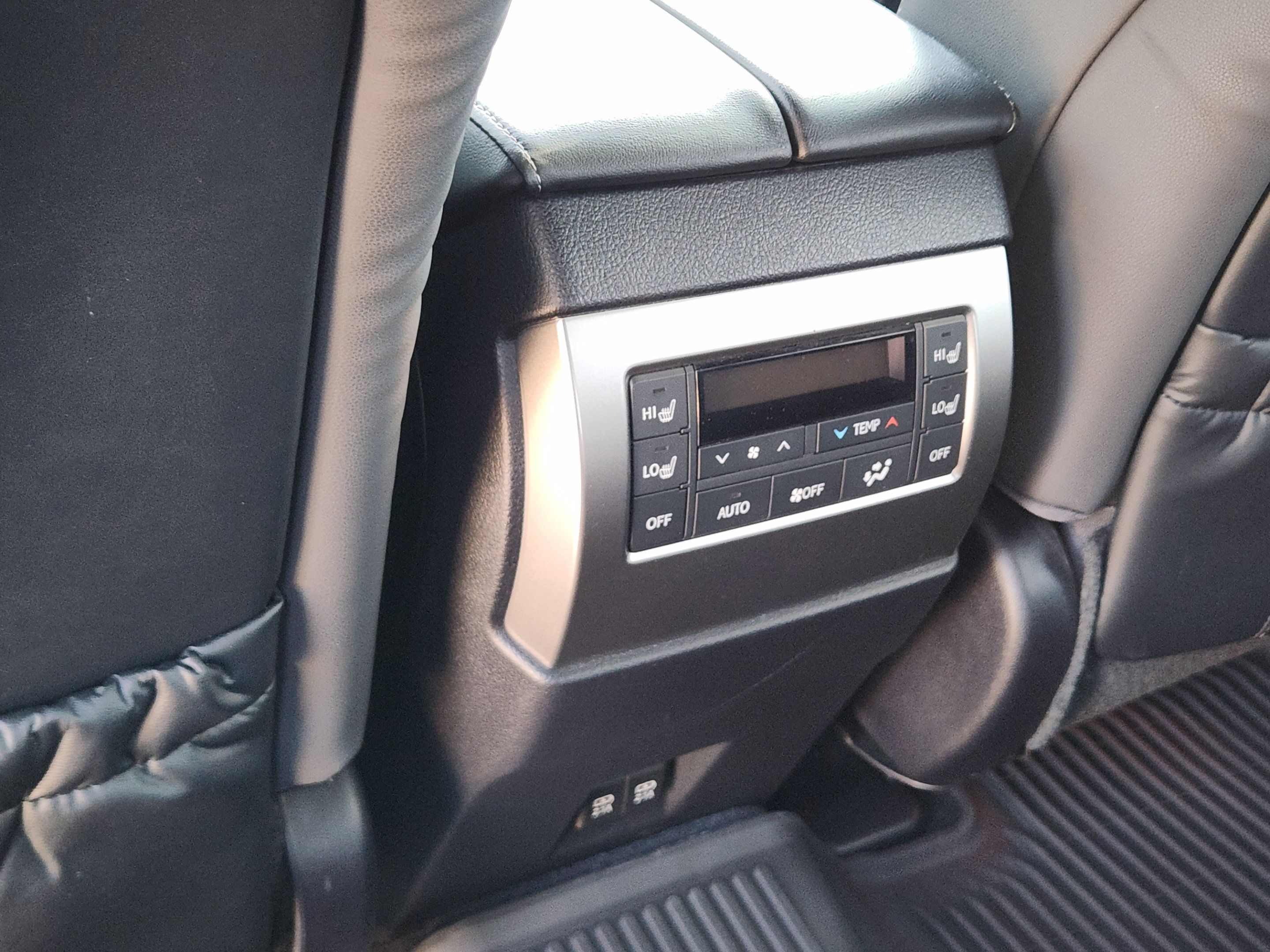 Certified 2023 Lexus GX 460 Premium AWD/4WD image 30