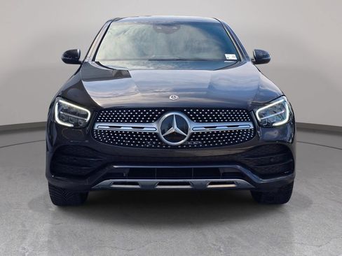 Used 2020 Mercedes-Benz GLC 300 4MATIC Coupe image 3
