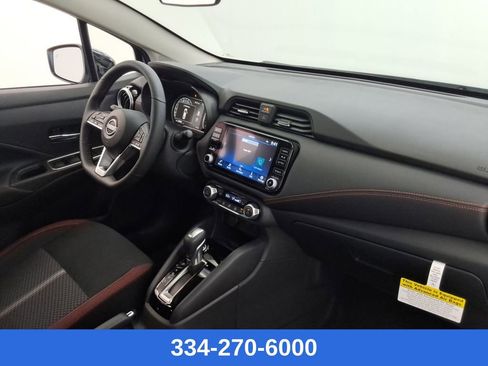 New 2025 Nissan Versa SR w/ Trunk Package image 21