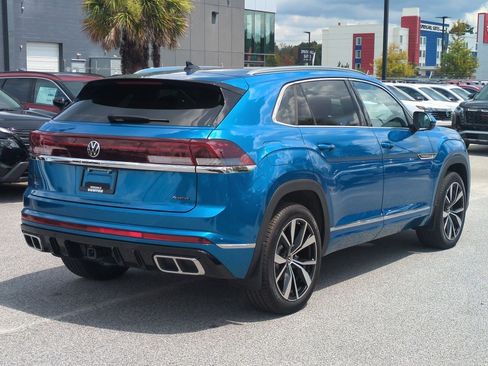 Used 2025 Volkswagen Atlas Cross Sport SEL Premium R-Line AWD/4WD image 4