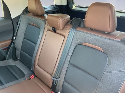 Used 2023 Ford Bronco Sport Outer Banks AWD/4WD image 15