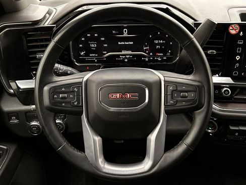 Used 2025 GMC Sierra 1500 SLT RWD image 13