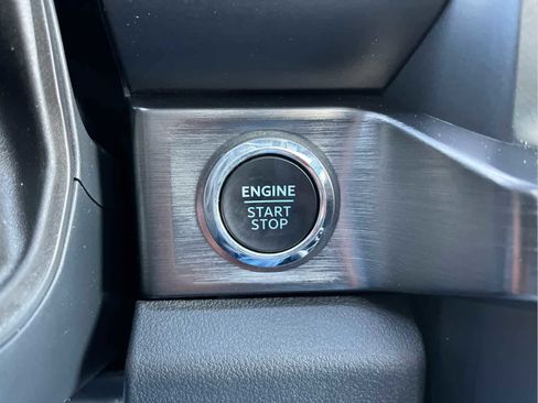 Used 2023 Ford F250 Lariat w/ Lariat Ultimate Package image 41