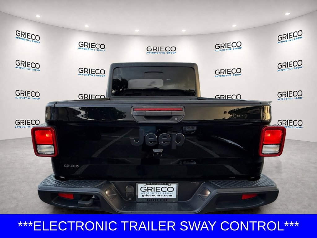 Used 2022 Jeep Gladiator Sport AWD/4WD image 6