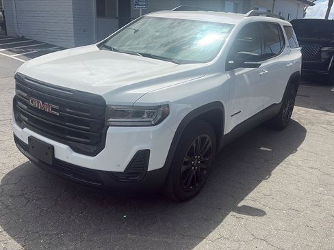 Used 2023 GMC Acadia SLE w/ Elevation Edition FWD image 8