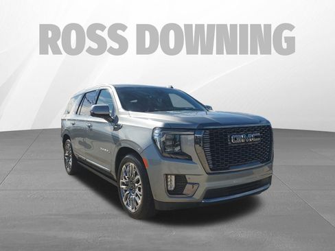 Used 2024 GMC Yukon Denali Ultimate w/ LPO, Floor Liner Package AWD/4WD image 3