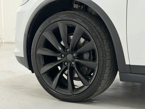 Used 2020 Tesla Model X Long Range AWD/4WD image 90
