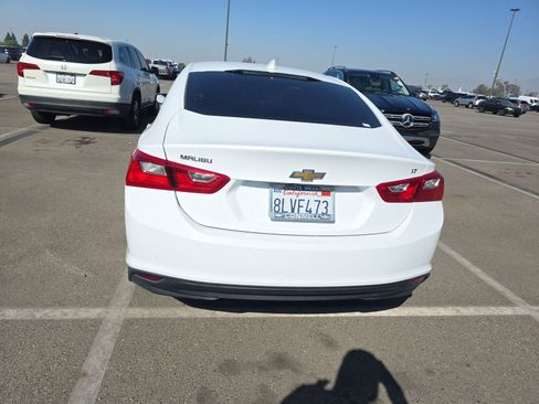 Used 2016 Chevrolet Malibu LT image 5