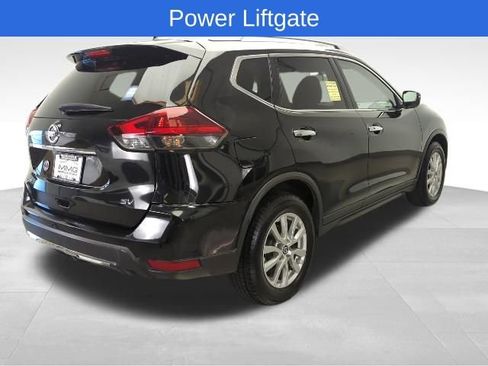 Used 2018 Nissan Rogue SV FWD image 7