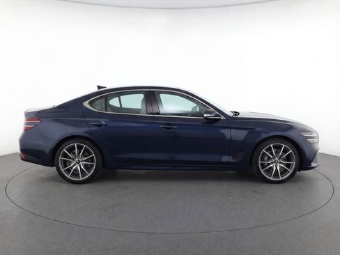 Used 2025 Genesis G70 2.5T AWD/4WD image 11