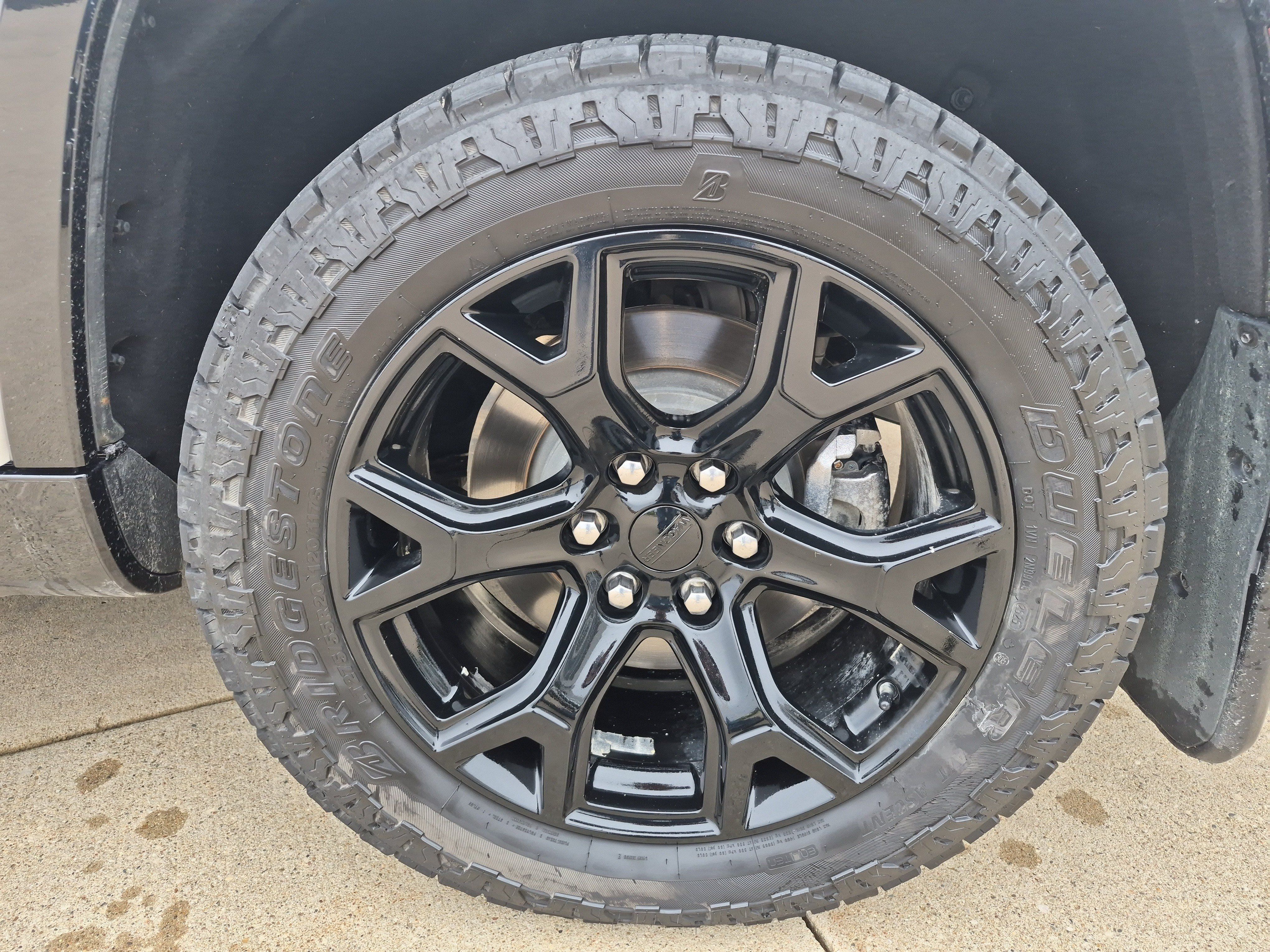 Used 2024 Jeep Wagoneer Series II AWD/4WD image 12