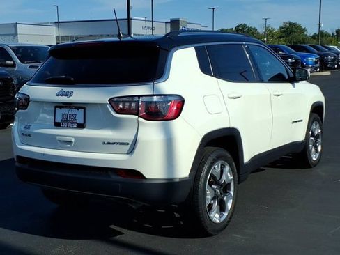 Used 2018 Jeep Compass Limited w/ Navigation Group AWD/4WD image 26