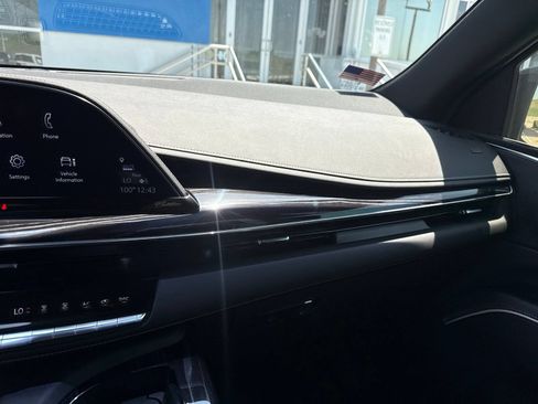 Used 2022 Cadillac Escalade Sport RWD image 26