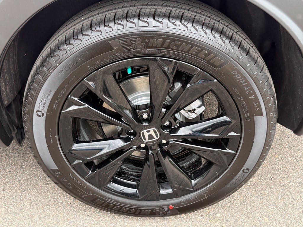 Certified 2026 Honda CR-V Sport Touring image 12
