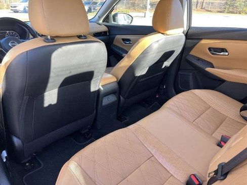 Certified 2022 Nissan Sentra SV w/ SV Premium Package image 17