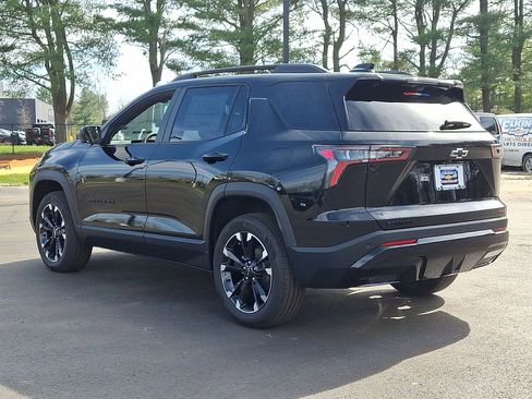 New 2026 Chevrolet Equinox RS w/ Convenience Package III FWD image 11