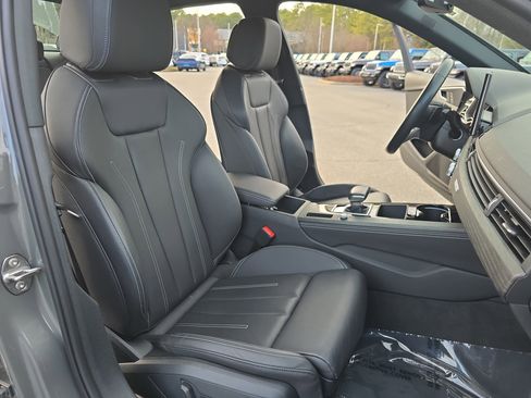 Used 2023 Audi A4 2.0T Premium Plus w/ Premium Plus Package image 10