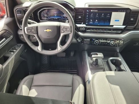 New 2025 Chevrolet Silverado 1500 LTZ w/ LTZ Convenience Package II image 17