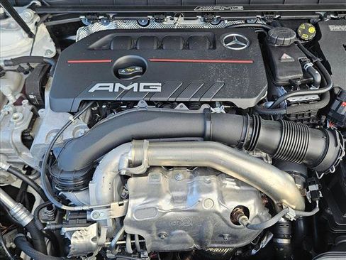 Certified 2025 Mercedes-Benz GLB 35 AMG 4MATIC image 21