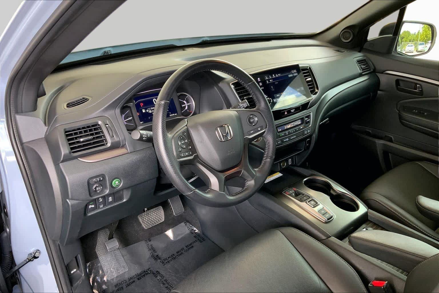 Used 2023 Honda Passport EX-L image 18