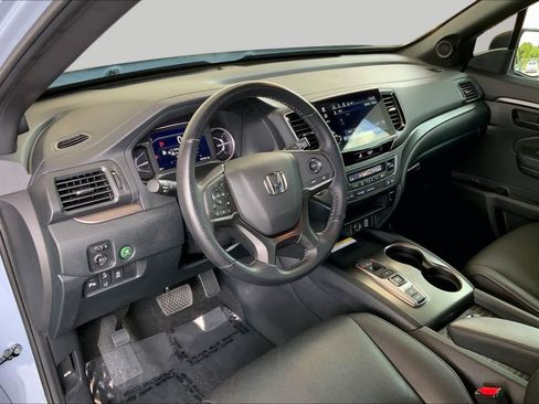 Used 2023 Honda Passport EX-L image 18