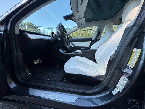 Used 2018 Tesla Model 3 Long Range AWD/4WD image 15