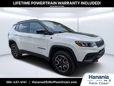 New 2026 Jeep Compass Trailhawk AWD/4WD image 1