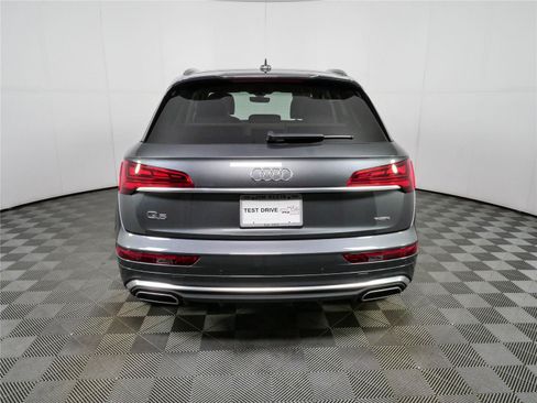 Used 2022 Audi Q5 2.0T Premium w/ Convenience Package AWD/4WD image 28