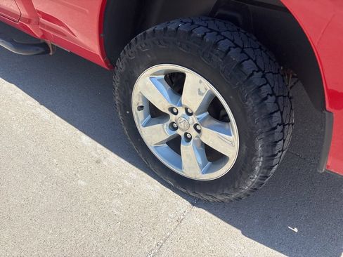 Used 2018 RAM 1500 Express w/ Express Value Package AWD/4WD image 7