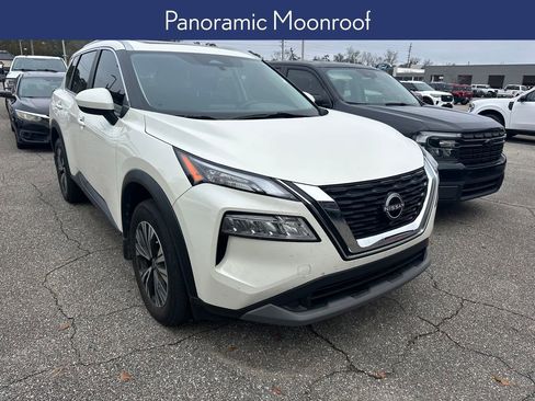 Used 2023 Nissan Rogue SV w/ SV Premium B Package image 8