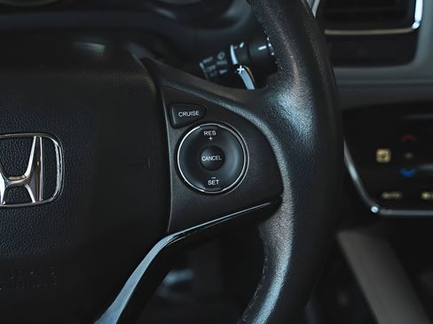 Used 2017 Honda HR-V EX-L image 22