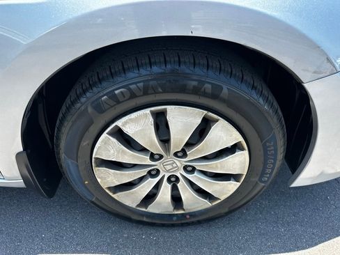 Used 2011 Honda Accord LX image 8