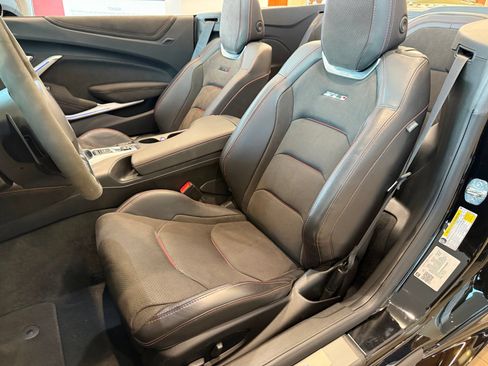 Used 2022 Chevrolet Camaro ZL1 RWD image 21