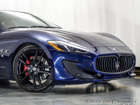 Used 2017 Maserati GranTurismo MC image 2