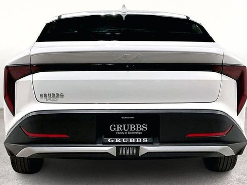 New 2025 Kia K4 LXS image 7