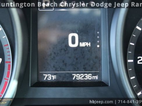 Used 2018 Hyundai Santa Fe SE image 18