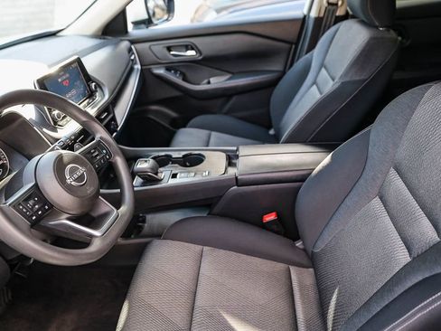 Used 2024 Nissan Rogue SV FWD image 13