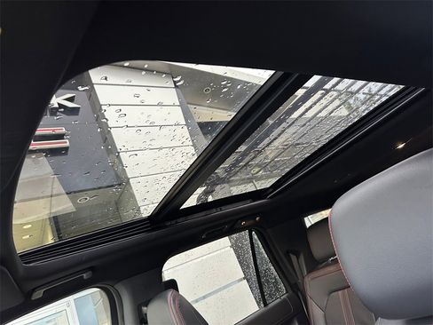 Used 2023 Ford Expedition Max Limited image 62