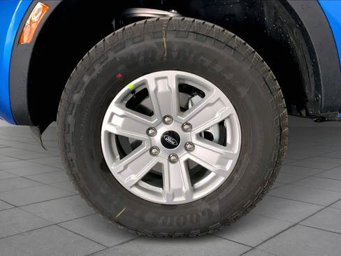 New 2025 Ford Ranger XL image 9