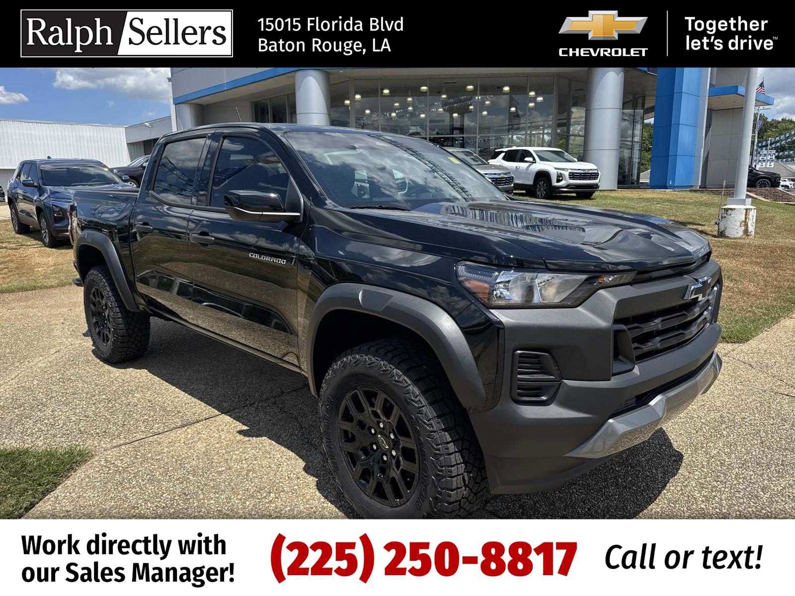 New 2026 Chevrolet Colorado Trail Boss AWD/4WD image 1