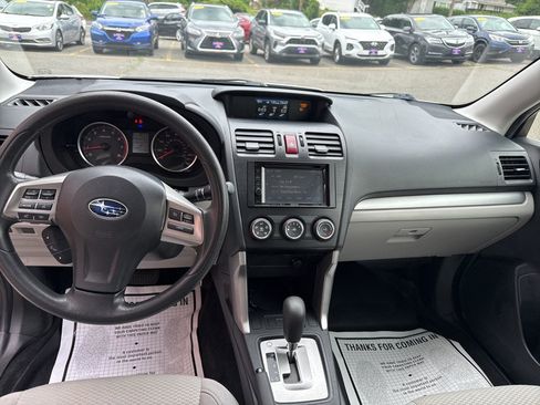 Used 2015 Subaru Forester 2.5i Premium AWD/4WD image 22