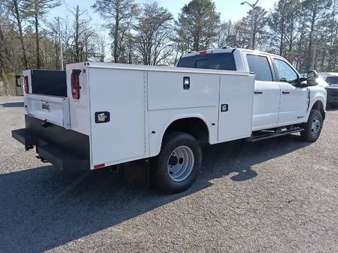 New 2026 Ford F350 XL w/ XL Chrome Package AWD/4WD image 3