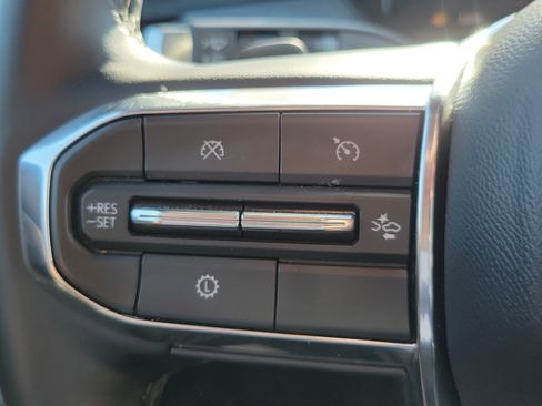 Used 2025 GMC Acadia Elevation FWD image 22