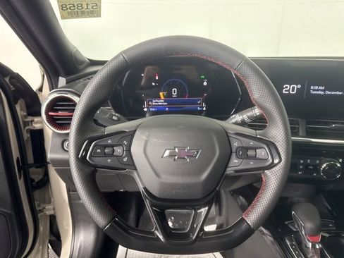 New 2026 Chevrolet Trax RS w/ Sunroof Package image 25