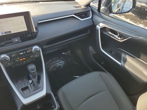 Certified 2025 Toyota RAV4 XLE image 13