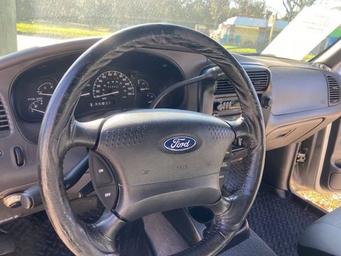 Used 2001 Ford Ranger XLT RWD image 8