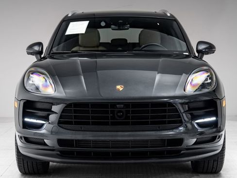 Certified 2021 Porsche Macan AWD/4WD image 29